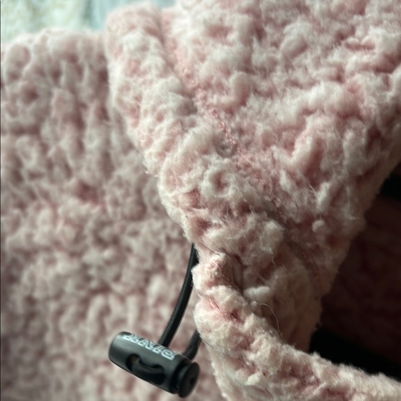 PINK Victoria's Secret Blush Sherpa Jacket - Picture 3 of 3